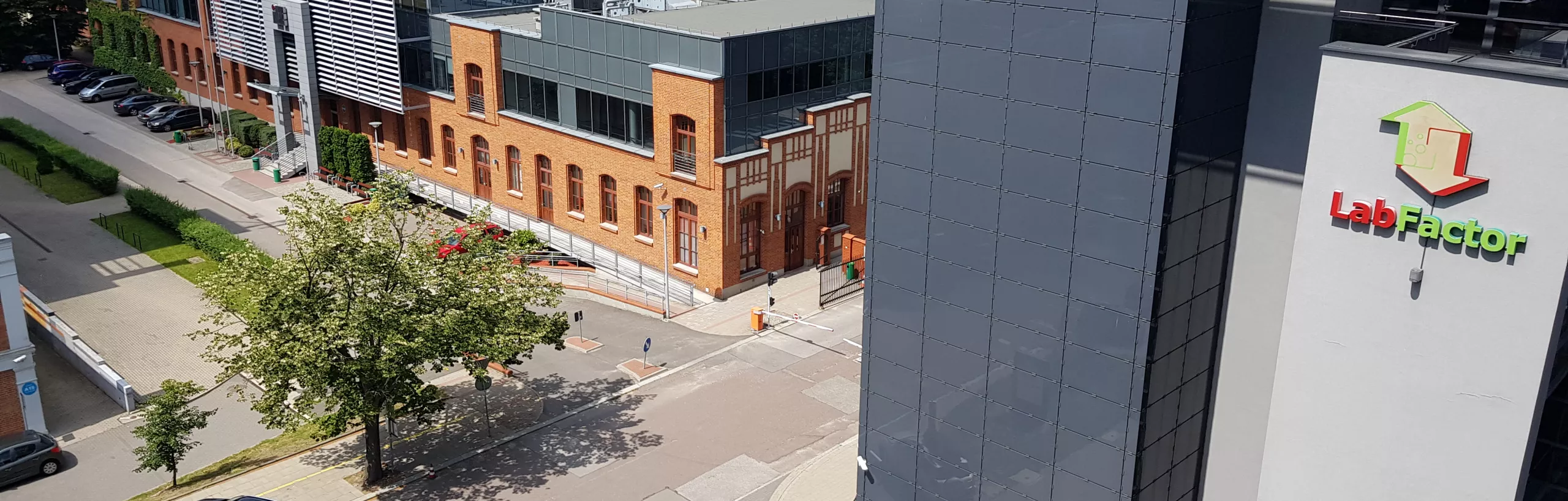 Widok na kampus A z lotu ptaka.