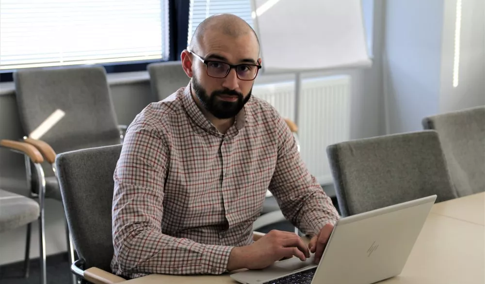 Mężczyzna zdjęcie portretowe. 